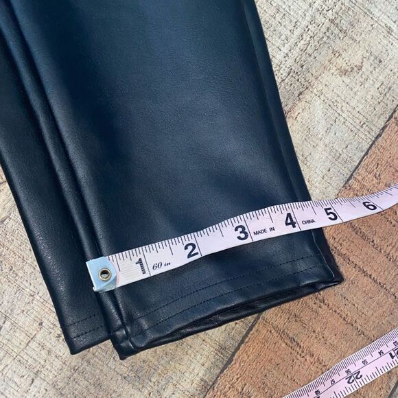 Assets by Spanx Black Faux Leather High Rise Leggings - Picture 4 of 11